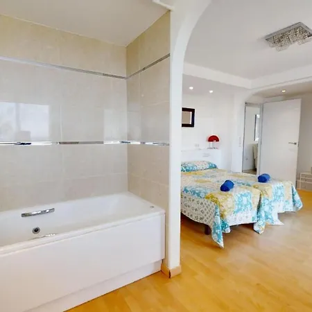 Luxury Beachfront Appartement Benidorm